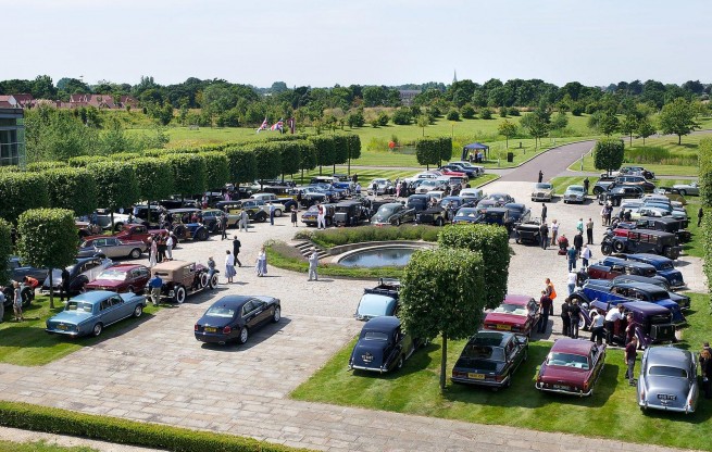 100-rolls-royce-1