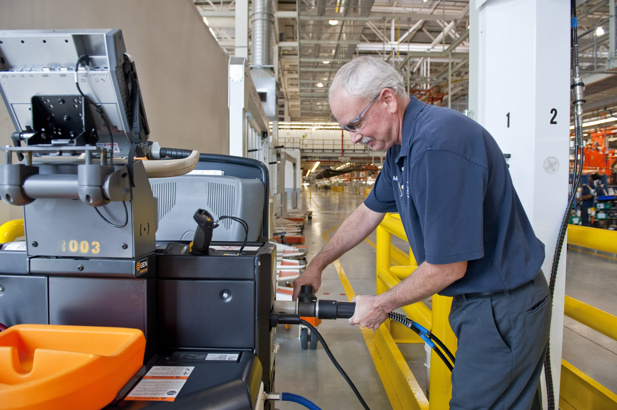 Bmw cellular manufacturing