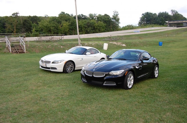 2009-BMW-Z4-sDrive35i-[14]