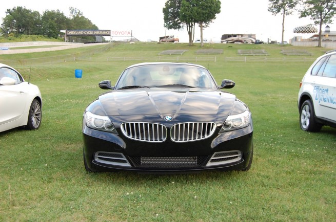 2009-BMW-Z4-sDrive35i-[17]