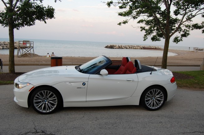 2009-BMW-Z4-sDrive35i-[29]
