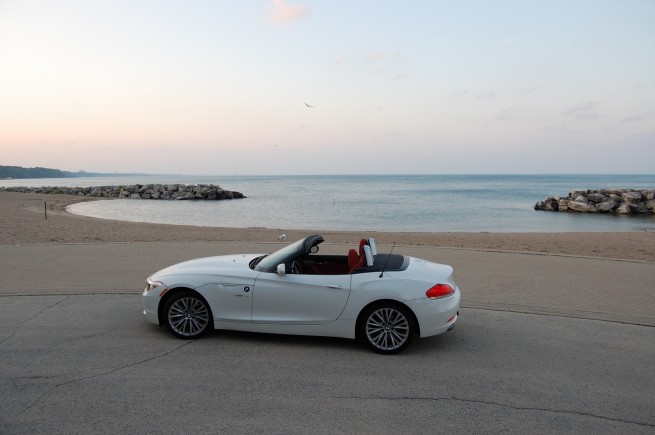 2009-BMW-Z4-sDrive35i-[33]