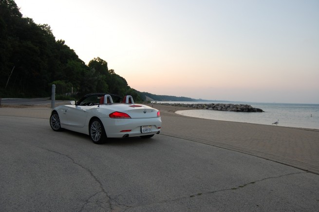 2009-BMW-Z4-sDrive35i-[38]