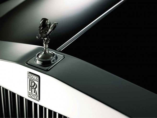 2009-Rolls-Royce-Phantom-Hood-Ornament-Spirit-of-Ecstasy-3-1920x1440 Rolls Royces Spirit of Ecstasy Turns 100 Years Old