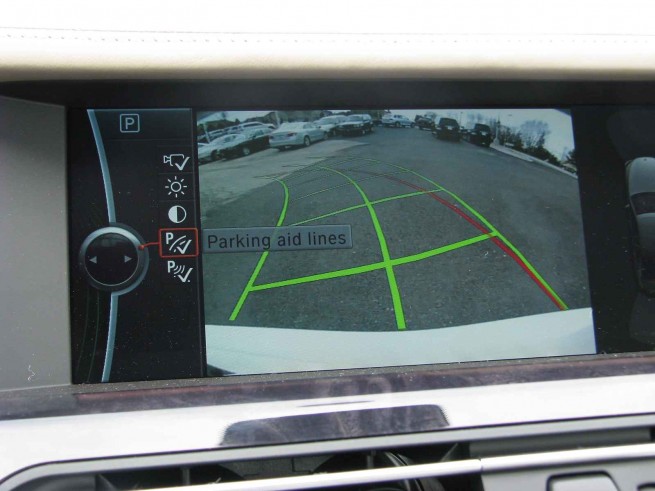 2009-bmw-750li-rear-camera New Transportation Department Safety Rules to Improve Rear Visibility