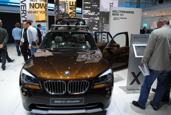 2010-bmw-x1 [36]