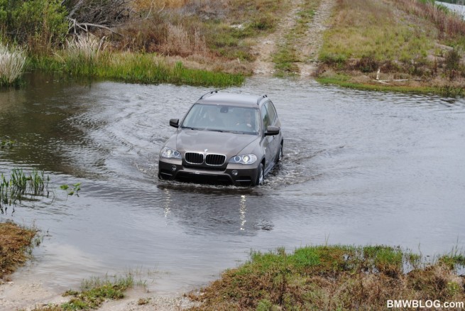 2010-bmw-x5-lci-16