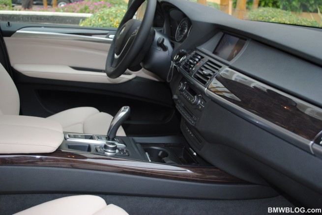 2010-bmw-x5-lci-34