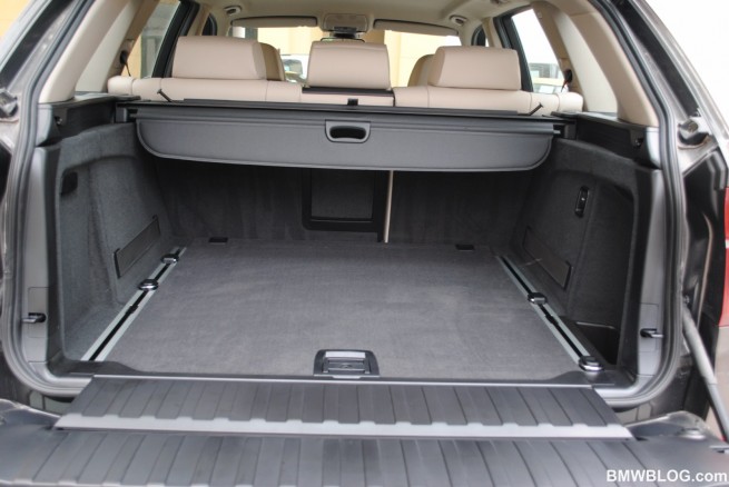 2010-bmw-x5-lci-40