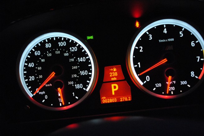 2010-bmw-x5-m-20