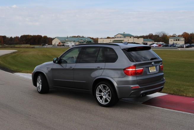 2010-bmw-x5-m-28