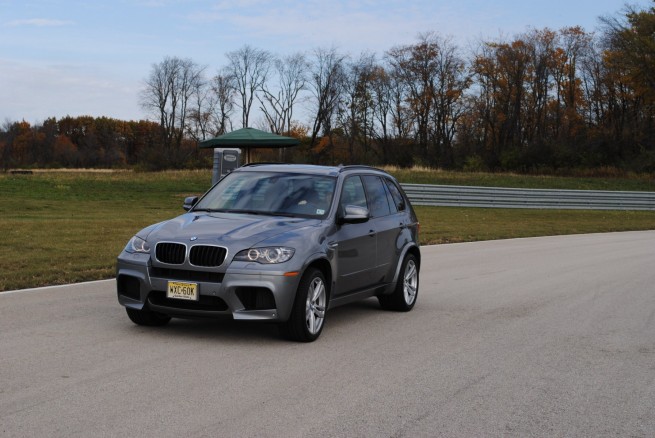 2010-bmw-x5-m-41