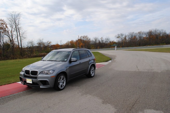 2010-bmw-x5-m-43