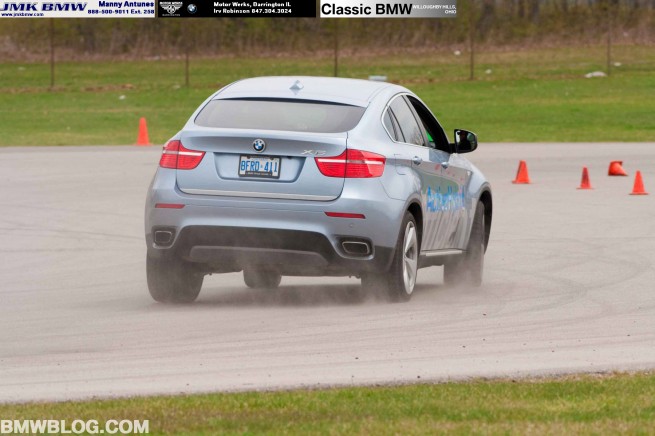 2010-bmw-x6-hybrid-review-18
