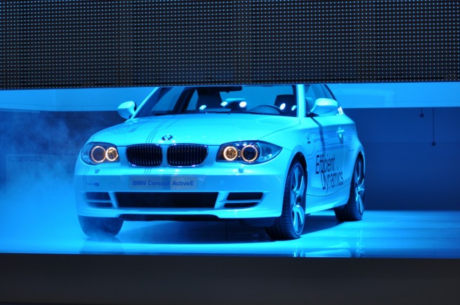 2010---detroit-auto-show-53