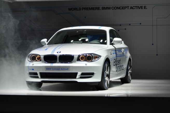 2010---detroit-auto-show-63