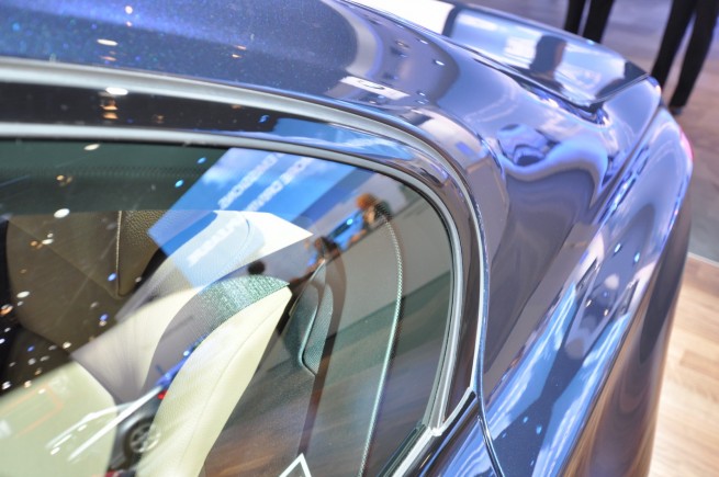 2010-naias-107