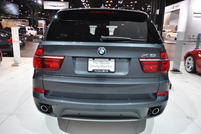 2010-new-york-auto-show-14