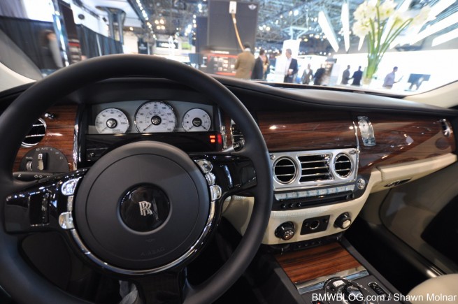 2010-nyias-bmw-43