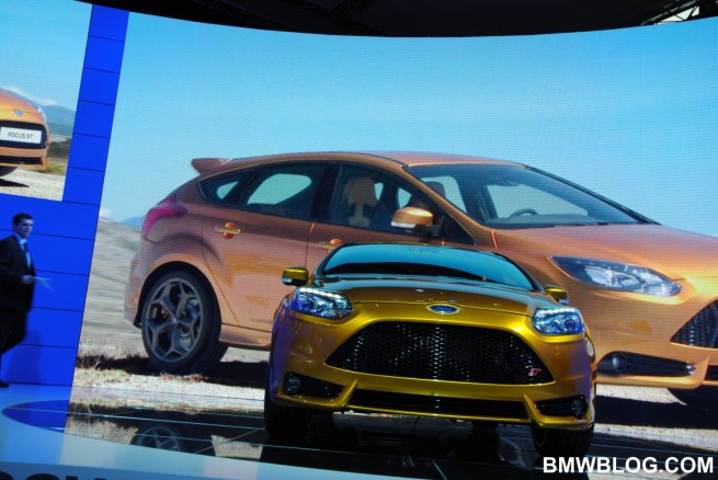 2010-paris-motor-show-photos-12