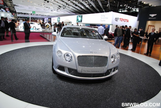2010-paris-motor-show-photos-143