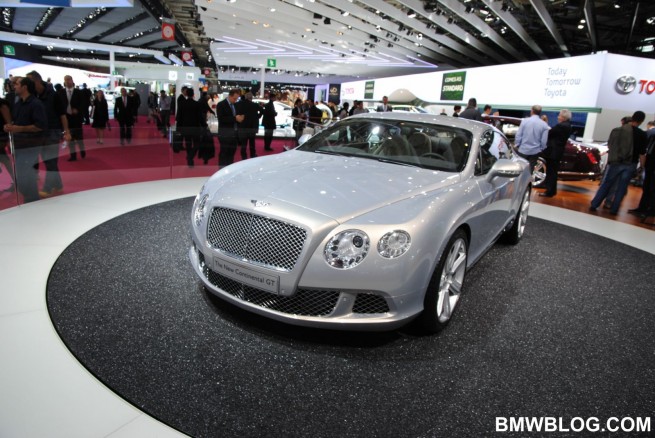 2010-paris-motor-show-photos-156