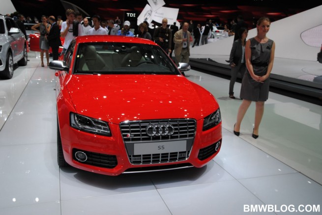 2010-paris-motor-show-photos-206