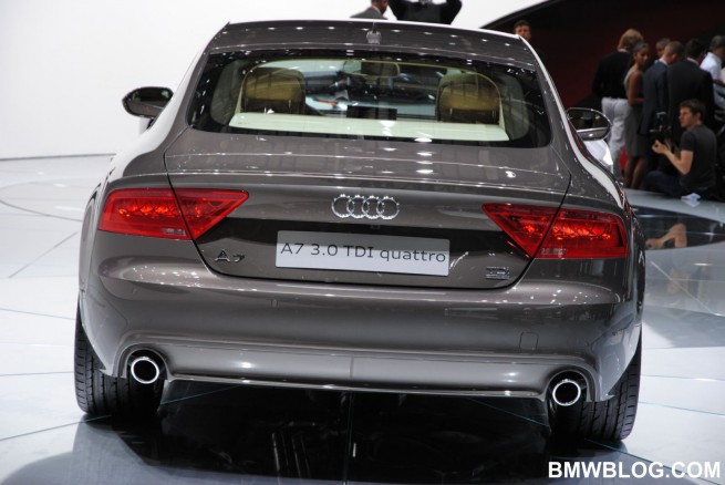 2010-paris-motor-show-photos-294