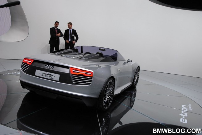 2010-paris-motor-show-photos-314