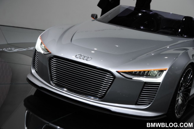 2010-paris-motor-show-photos-337