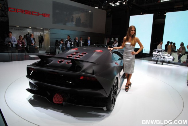 2010-paris-motor-show-photos-367