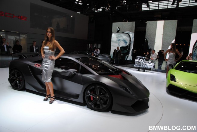 2010-paris-motor-show-photos-379