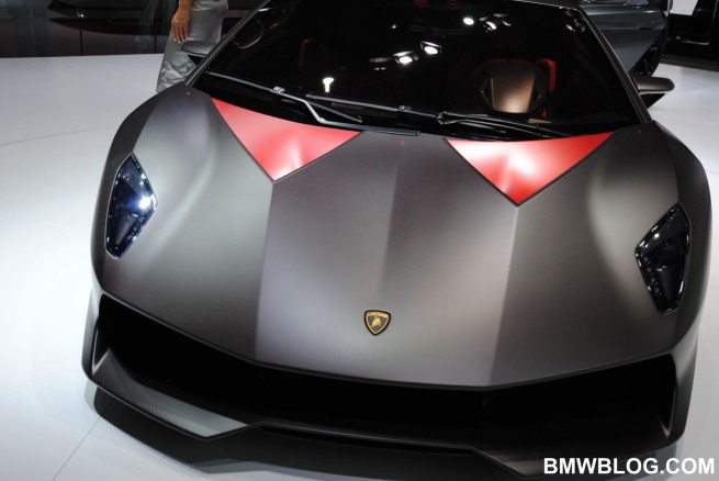 2010-paris-motor-show-photos-388