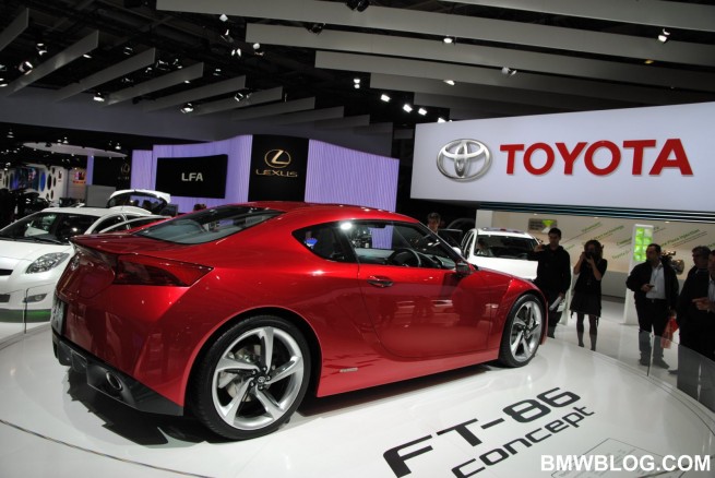 2010-paris-motor-show-photos-435