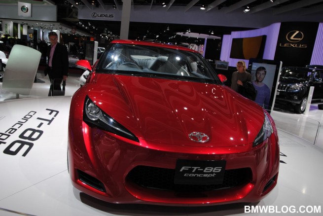 2010-paris-motor-show-photos-452