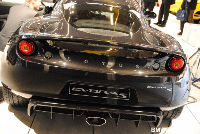 2010-paris-motor-show-photos-500