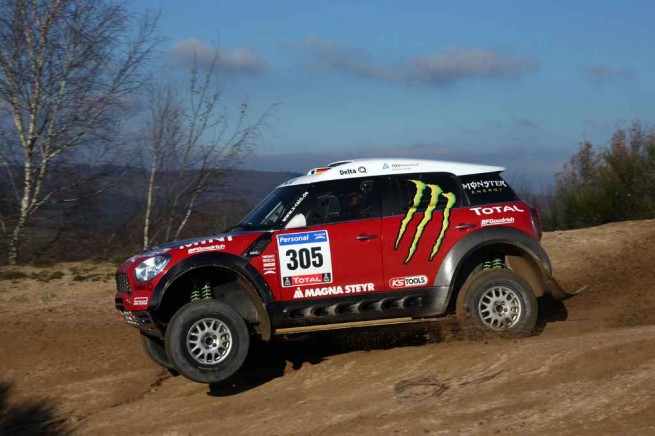 20101215_Press_Release_MINI_All4_Racing_First_Test_001