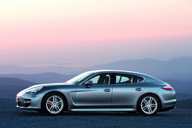 2010_porsche_panamera_turbo