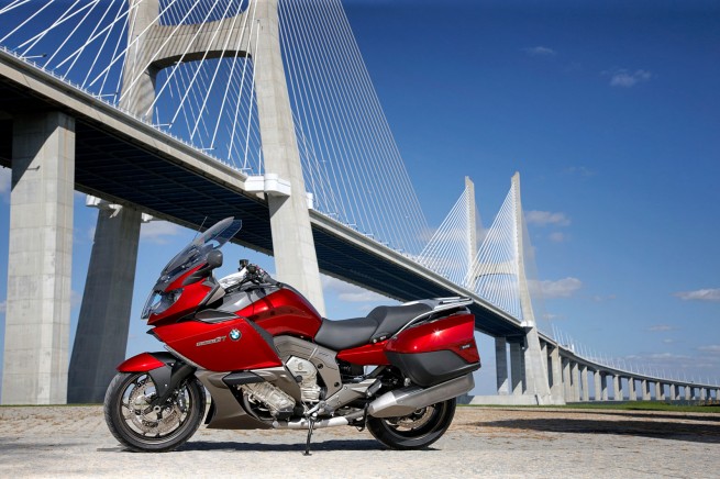 2011-BMW-K1600GT-Right-Angle