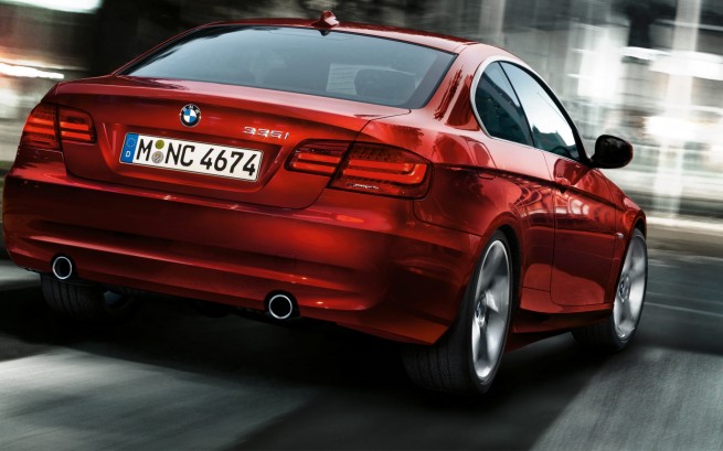 2011-bmw-3-series-coupe-16