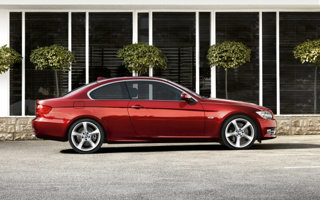 2011-bmw-3-series-coupe-2