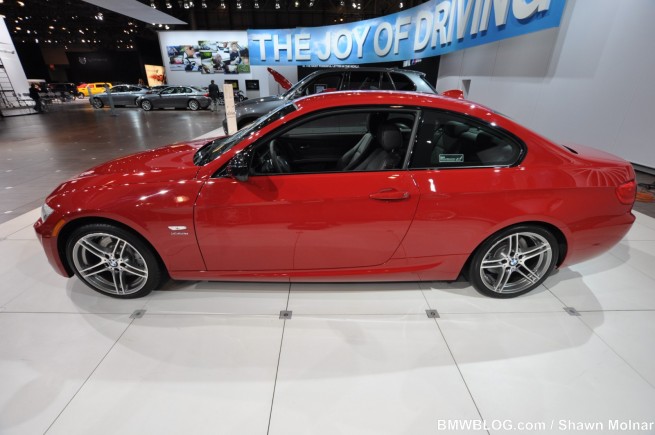 2011-bmw-335is-photos-1
