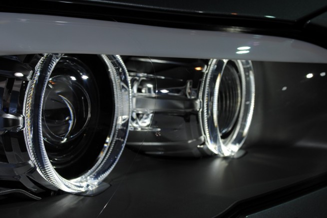 2011-bmw-5-series-geneva-motor-show-14
