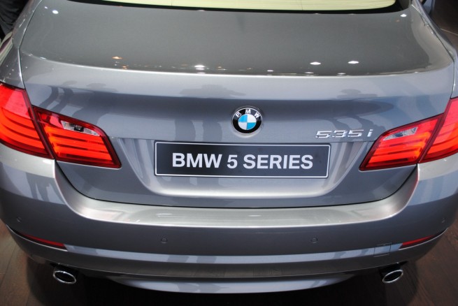 2011-bmw-5-series-geneva-motor-show-29