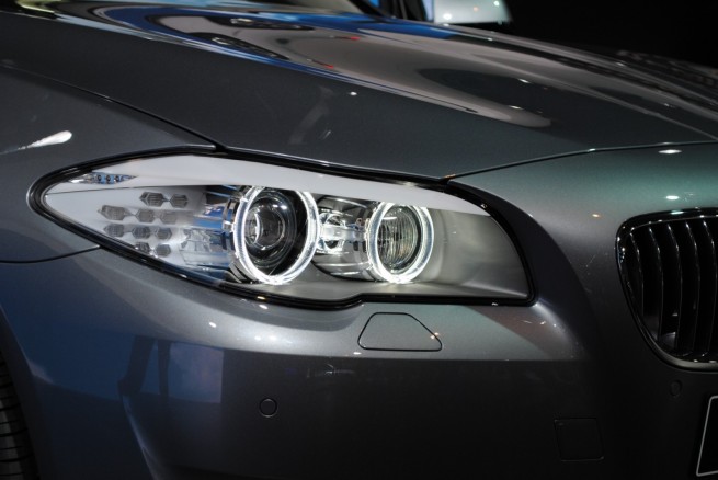2011-bmw-5-series-geneva-motor-show-3