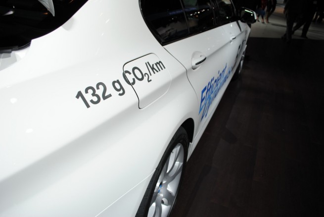 2011-bmw-5-series-geneva-motor-show-55