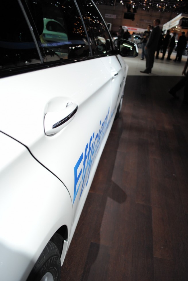 2011-bmw-5-series-geneva-motor-show-56