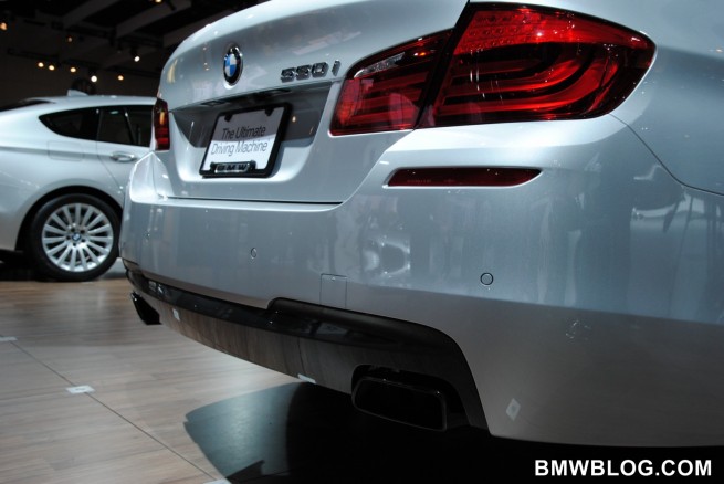 2011-bmw-5-series-m-sport-9