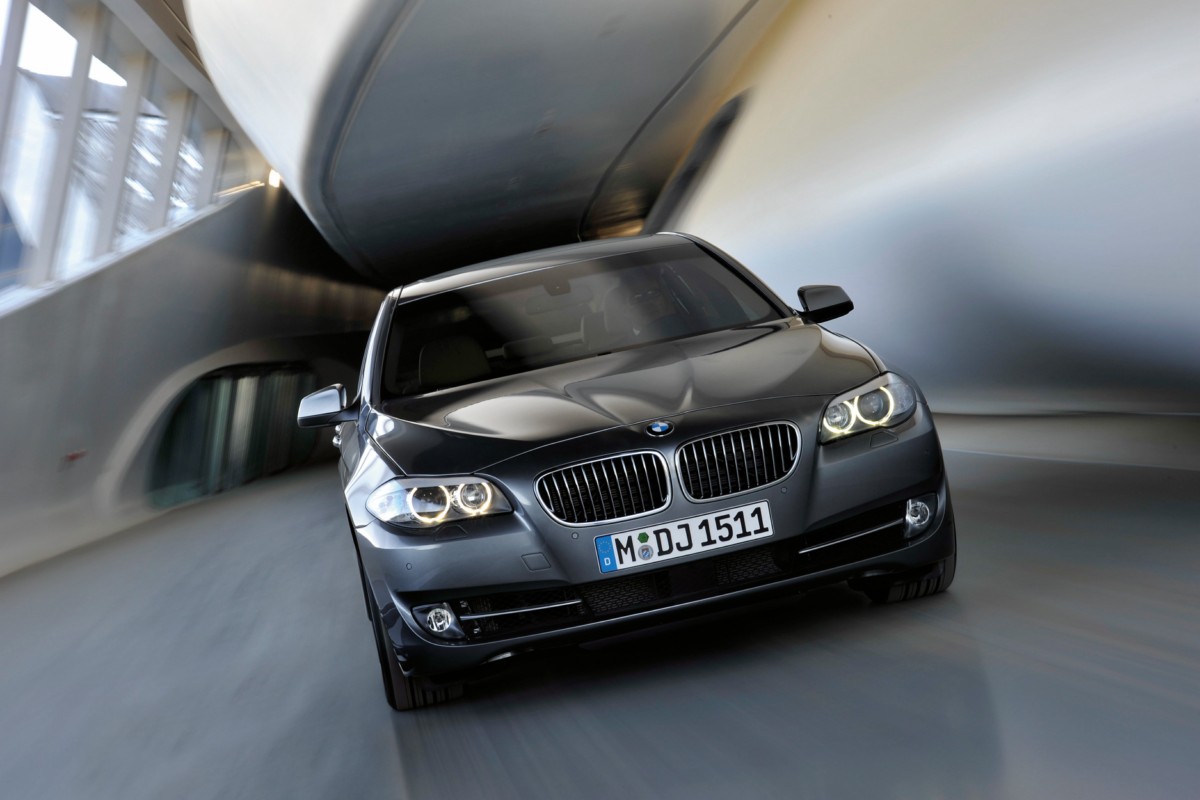 اسعار سيارات بى ام دبليو سعر سيارة  bmw prices + صور bmw 2011 