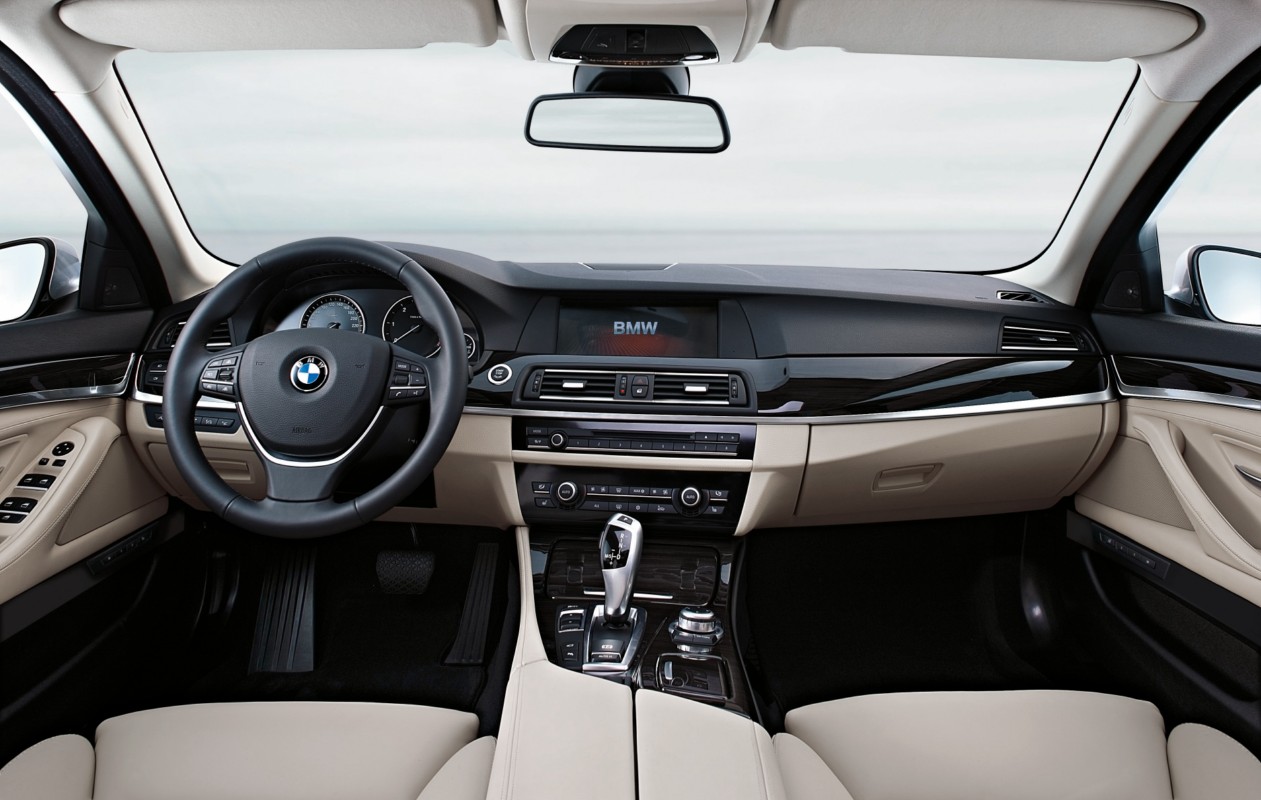 2011-bmw-5-series-photos-interior.jpg